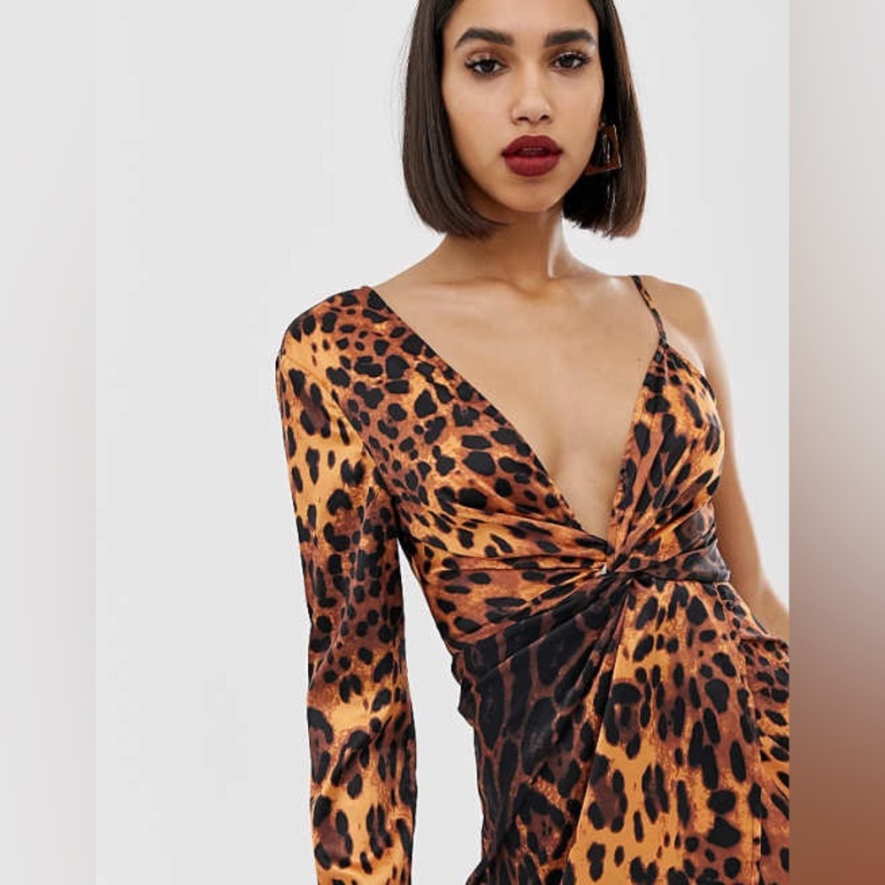 Pretty Little Thing Asymmetric Sleeve Mini Dress Animal Leopard Print, Small